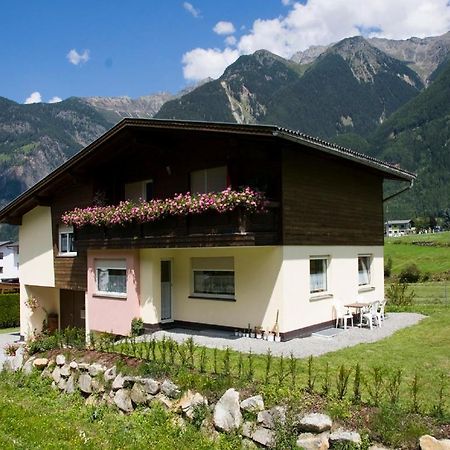 Bed and Breakfast Haus Kleibert Umhausen Exterior foto
